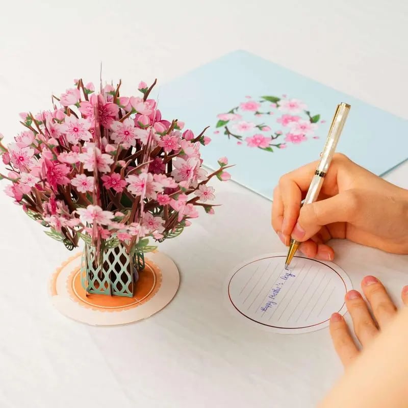 💌 Eksklusivt til Valentinsdag: 3D-pop-up-kort med kirsebærblomster – det ultimative minde for kortelskere ❤️